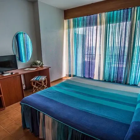 Capo Est 4* Gabicce Mare