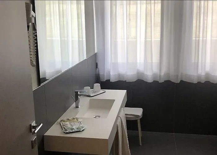 Capo Est 4* Gabicce Mare