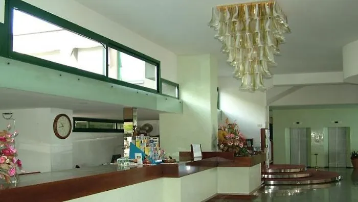 Capo Est Hotel Gabicce Mare