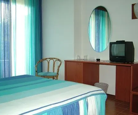 Hotel Capo Est