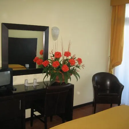 Capo Est Gabicce Mare