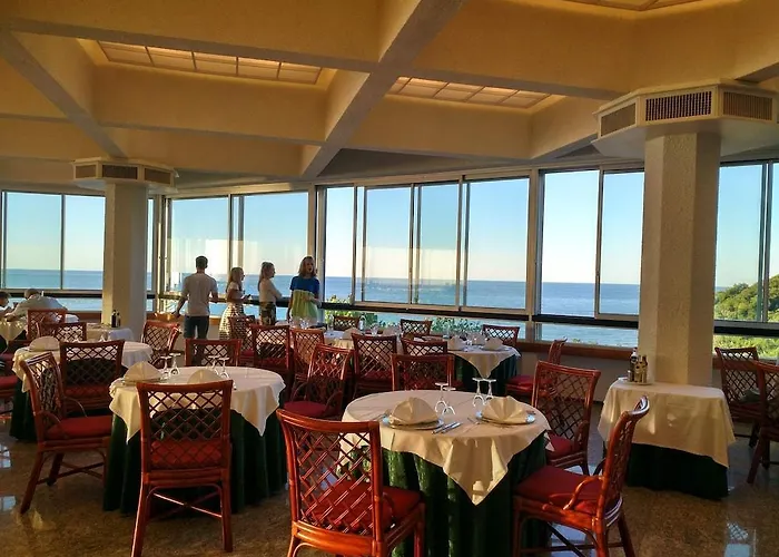 Capo Est 4* Gabicce Mare